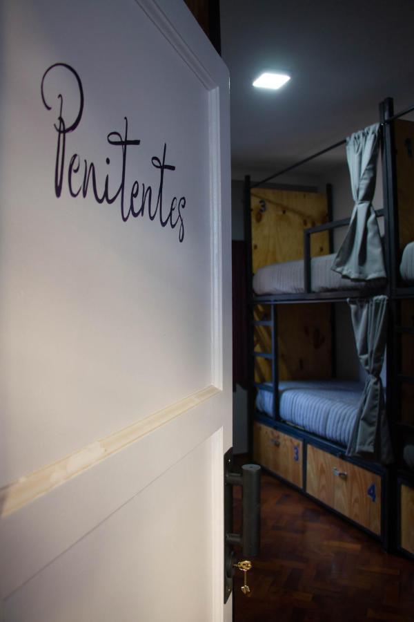 Sin Fin Hostel Mendoza Bagian luar foto