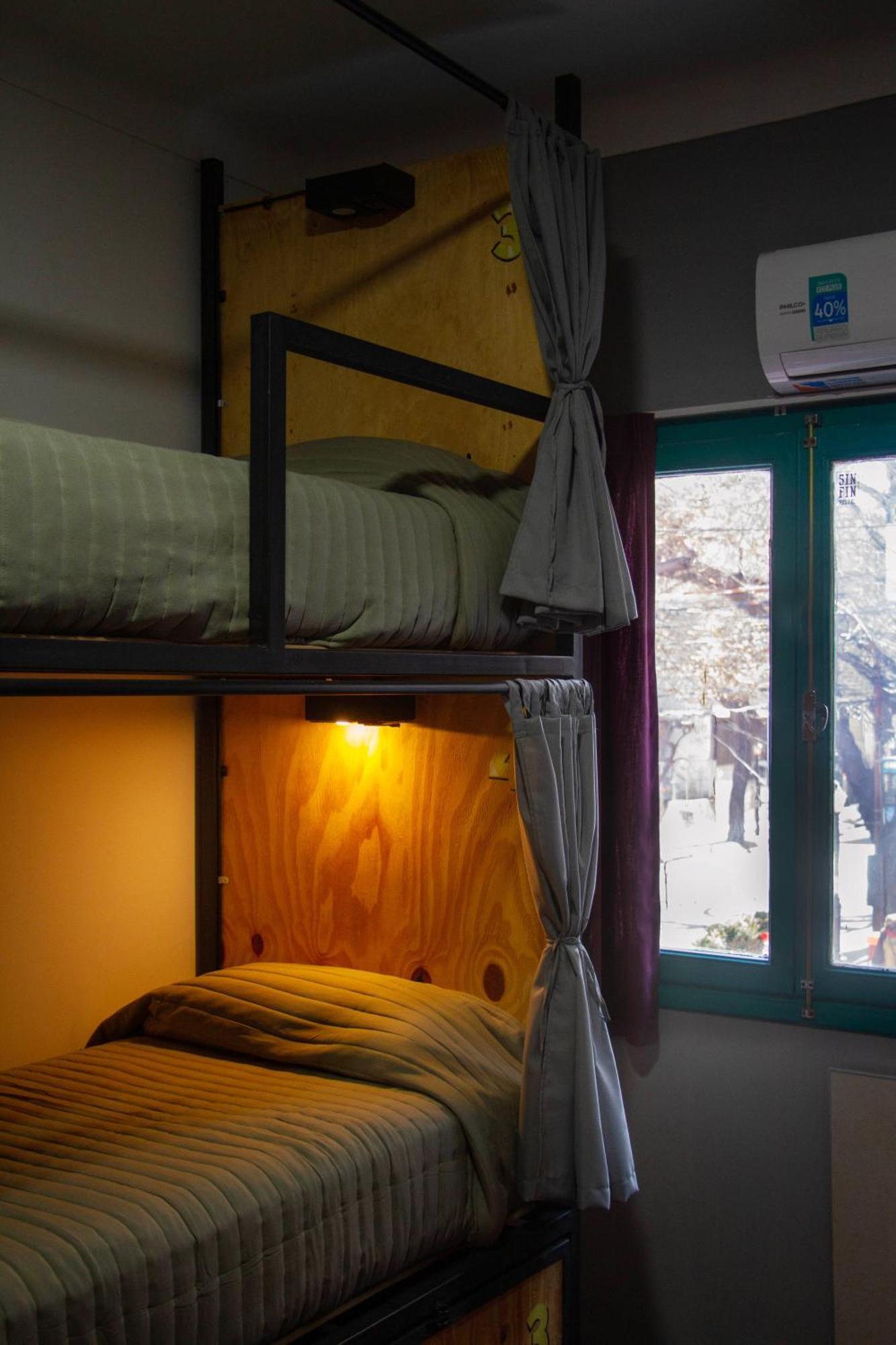 Sin Fin Hostel Mendoza Bagian luar foto