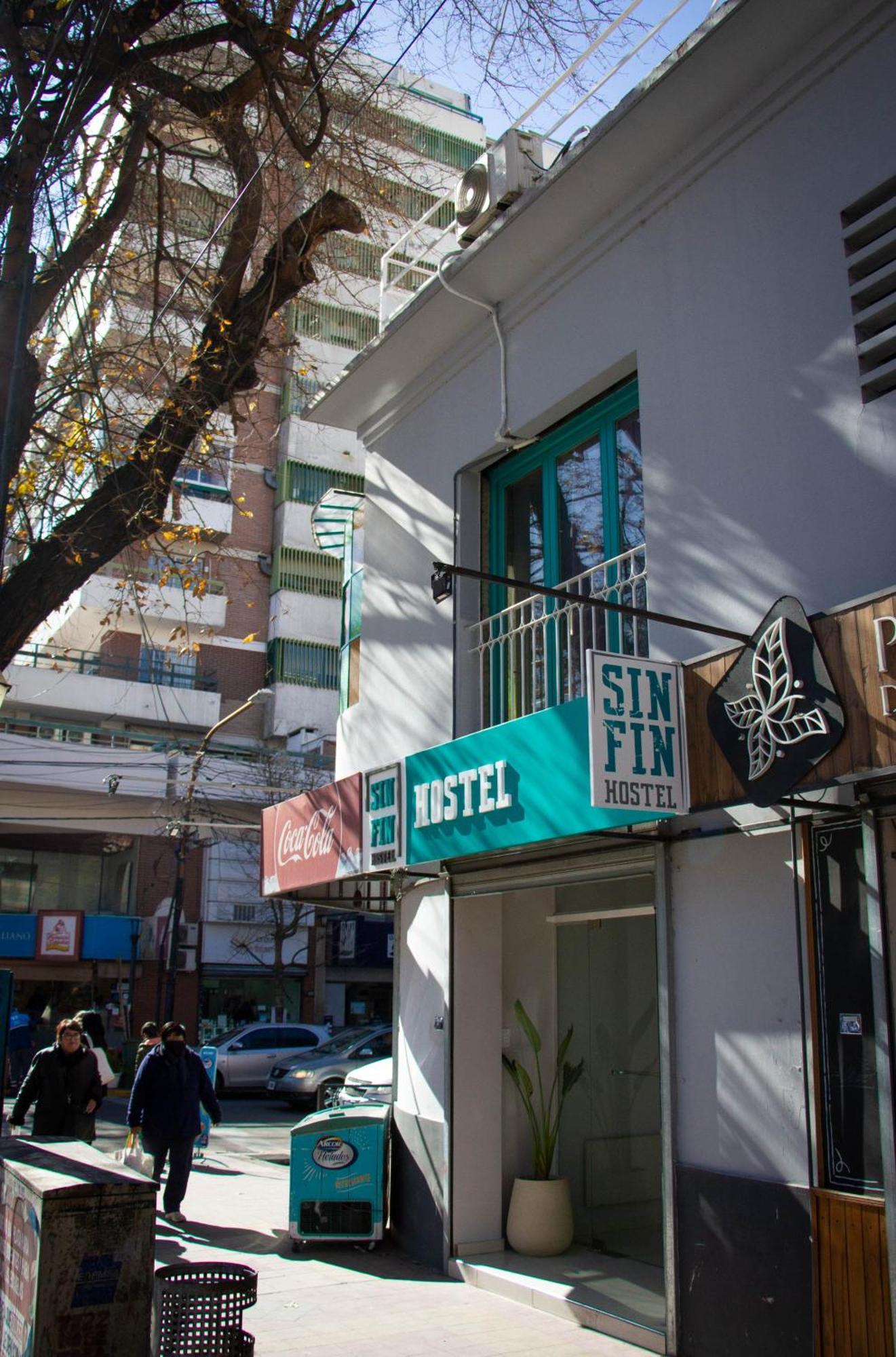 Sin Fin Hostel Mendoza Bagian luar foto