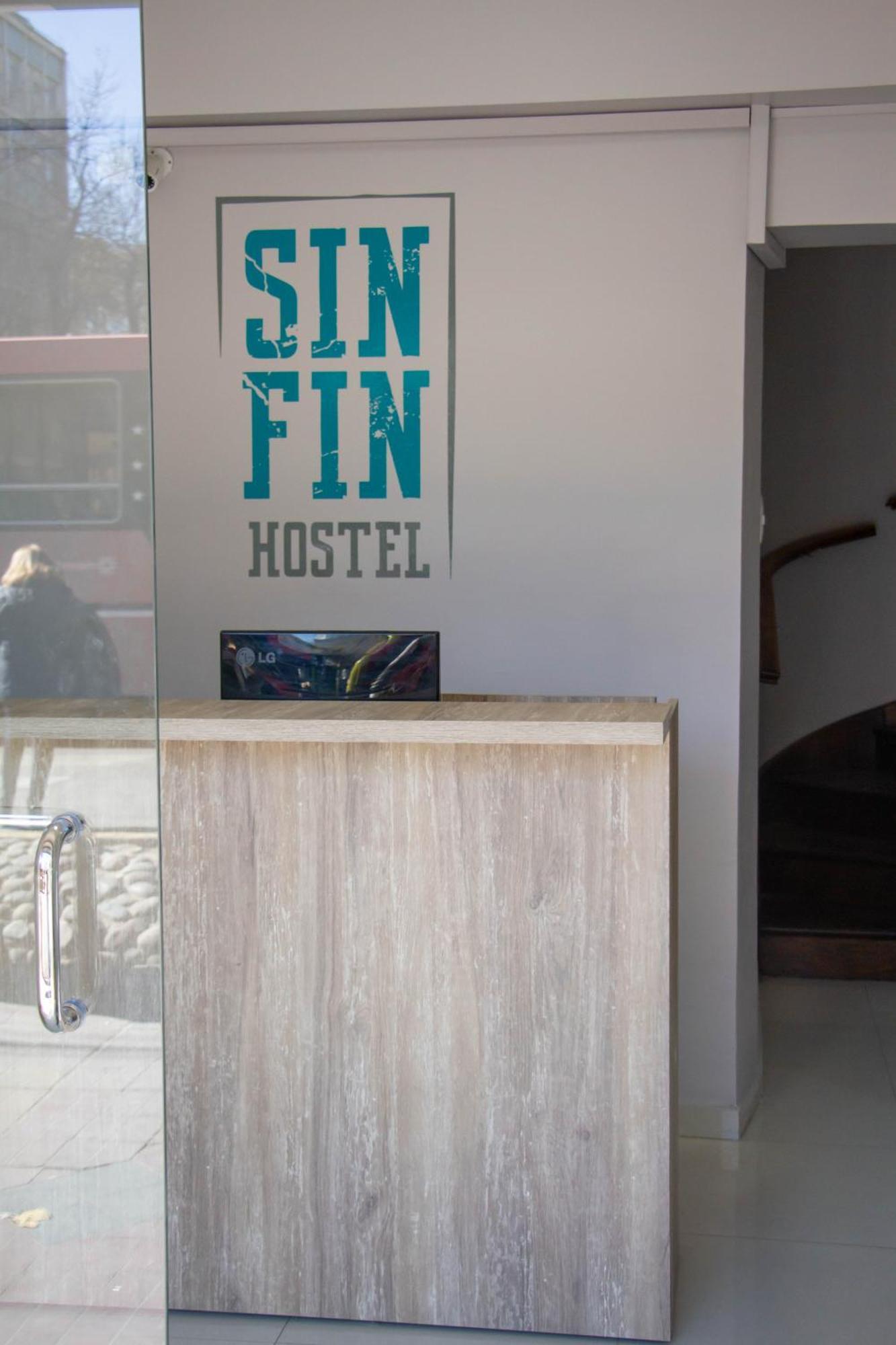 Sin Fin Hostel Mendoza Bagian luar foto