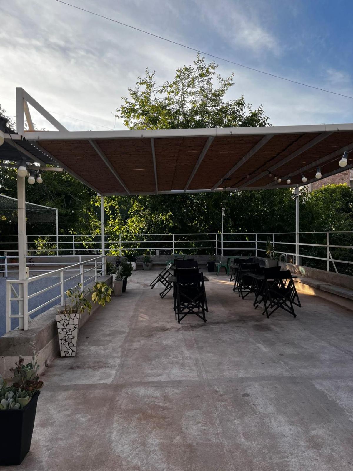 Sin Fin Hostel Mendoza Bagian luar foto