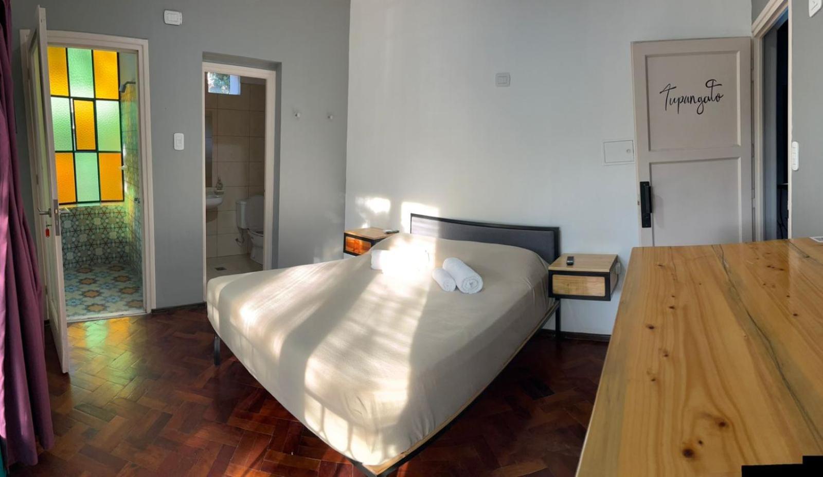 Sin Fin Hostel Mendoza Bagian luar foto